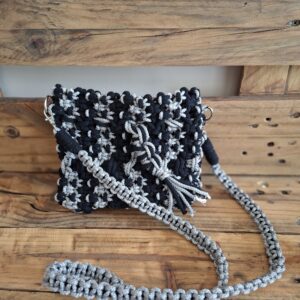 Listonoszka Black Sand