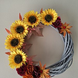 Wianek Jesienny z Kwiatami Słonecznika